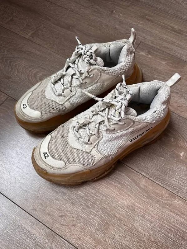 Balenciaga Triple S Sneakers — Батуми — 75 ₾