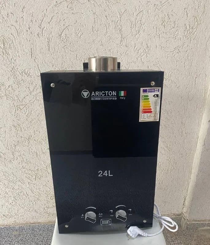Газовая колонка Ariston 24L (Italy) — Батуми — 1 400 ₾