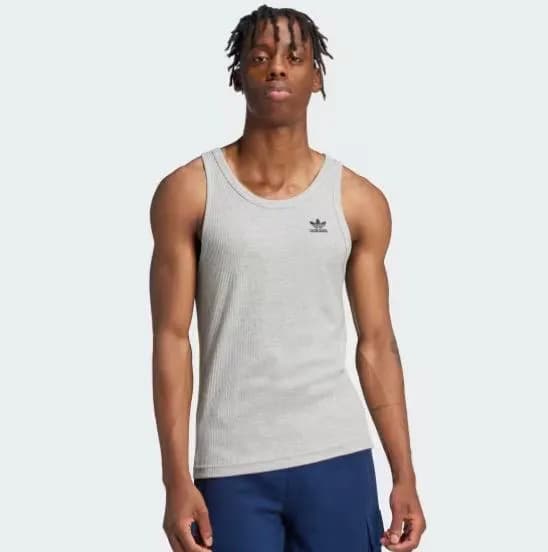 Adidas оригинал, размер М — Батуми — 1 050 ₾