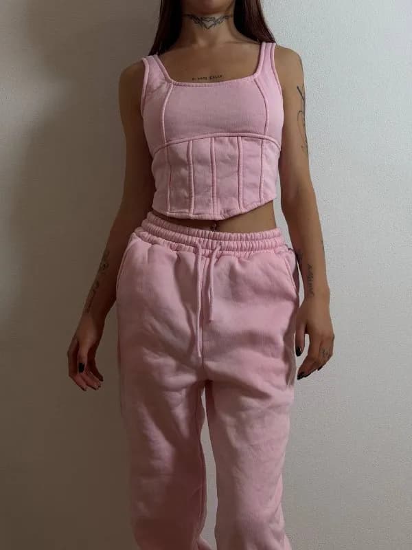 Костюм спортивный — Тбилиси — 150 ₾