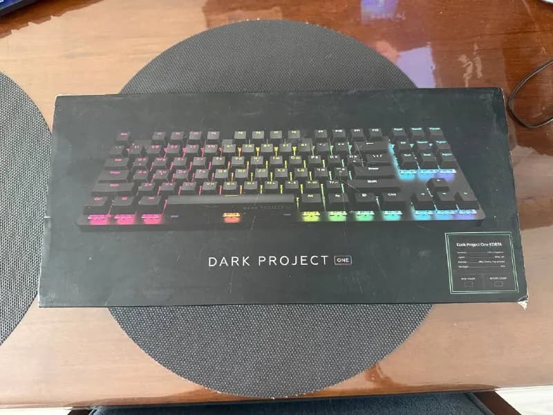 Dark Project One KD87A (Бирюзовые свичи) Б/У — Батуми — 120 ₾