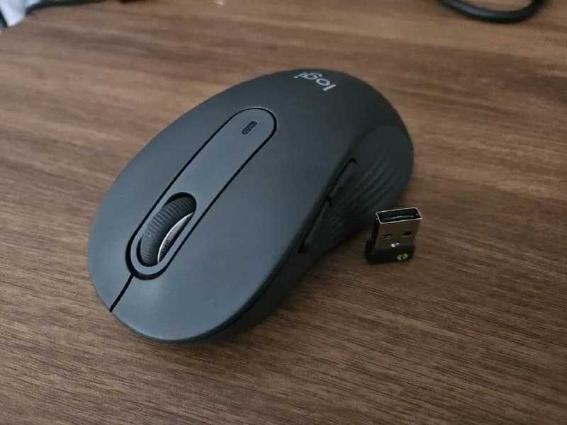 Logitech M650L Signature — Батуми — 60 ₾