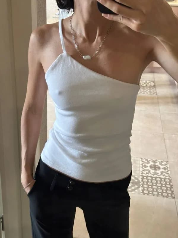 Pull&Bear хлопковый топ на одно плечо — Тбилиси — 15 ₾
