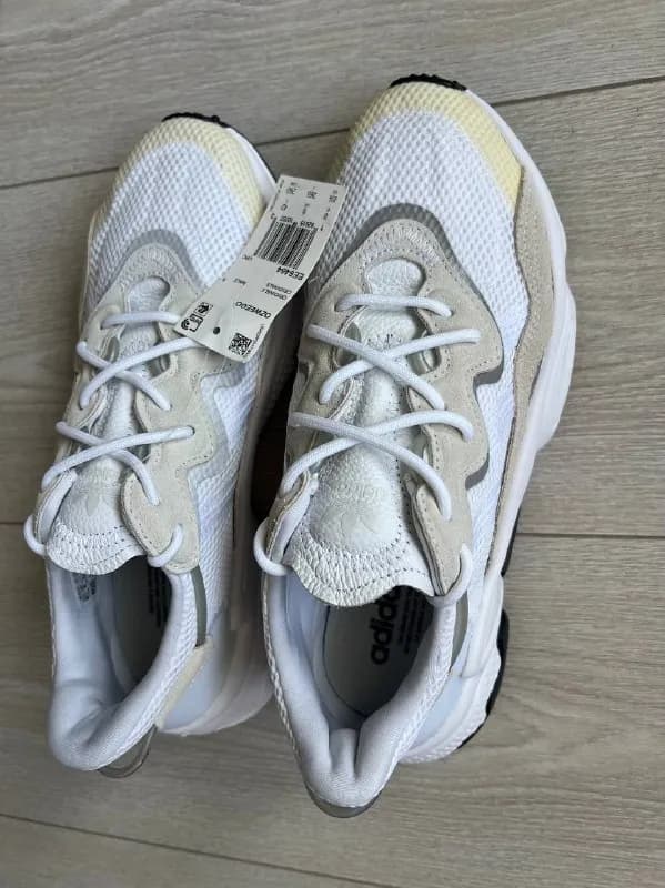 Adidas Ozweego Cloud White — 42 размер — 300 ₾ — Батуми — 300 ₾