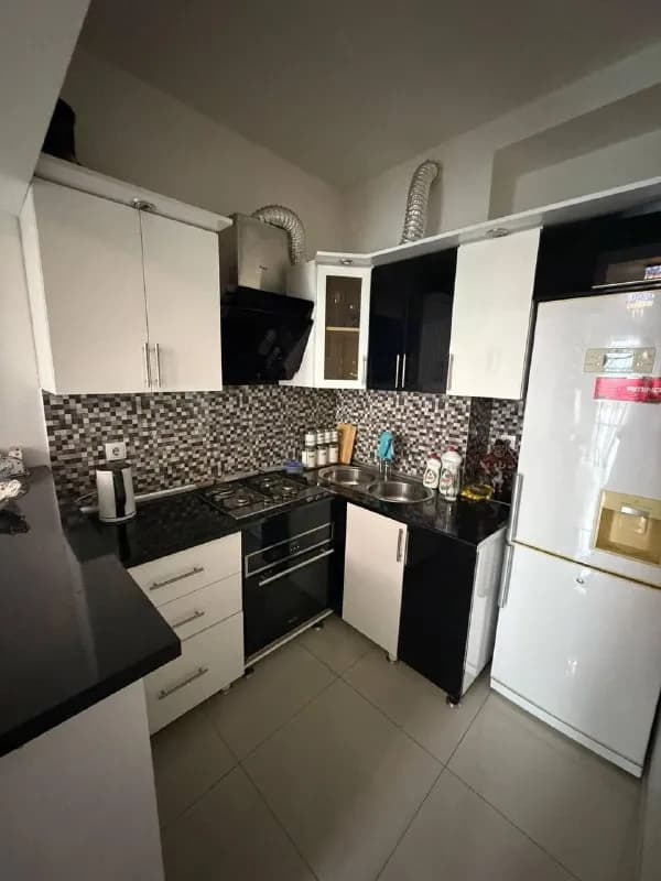 1+1 по улице Джавахишвили, 4а — Батуми — 600 $
