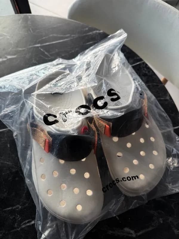 crocs белые 11 размер, но по факту ближе к 10,5 — Батуми