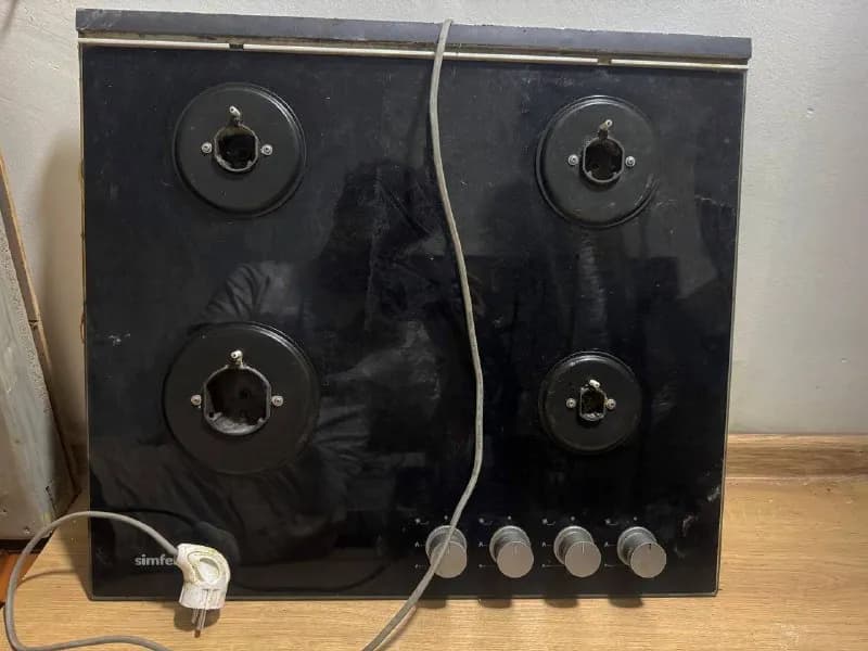 Газовая плита с чугунной сеткой — Батуми — 170 ₾
