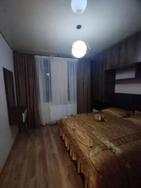 60 квадратів, окрема спальня, в Батумі 450$ — Батуми — 450 $