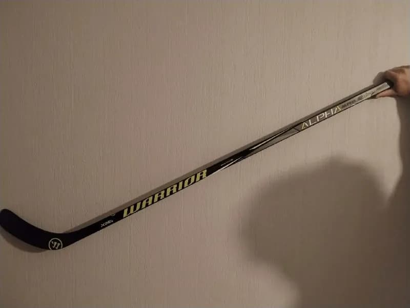 Warrior Alpha QX Strike (Junior / 50 Flex / Left) — Батуми — 200 ₾