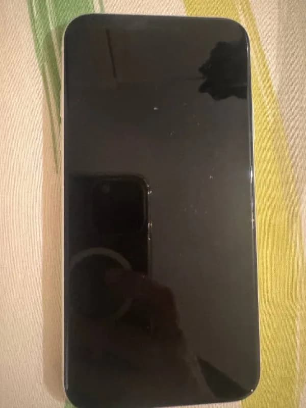 iphone 11 — Батуми — 400 ₾
