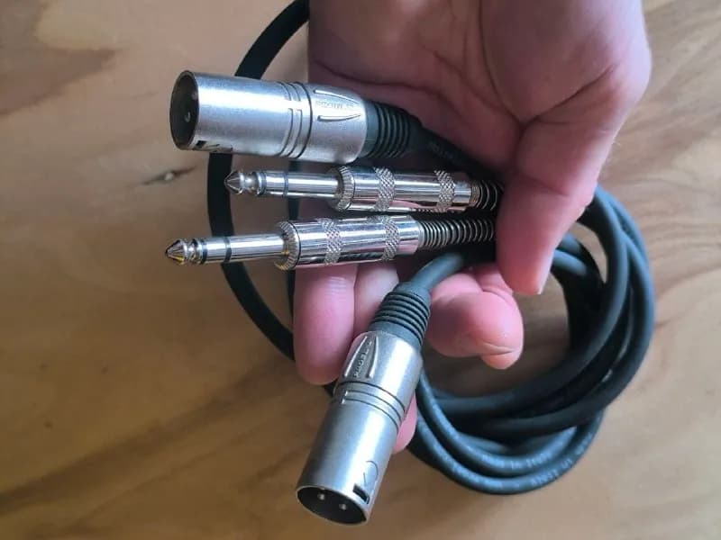 1. Кабель Jack-XLR 1.5 m — Тбилиси — 20 ₾
