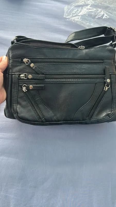 Женская сумочка новая — Батуми — 40 ₾