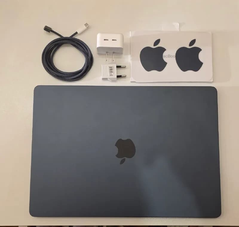 MacBook Air 15» M3, 16 GB / 512 GB, Midnight — Тбилиси — 2 900 ₾