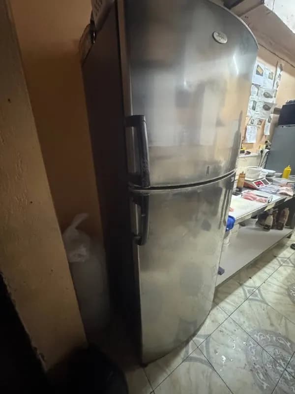 Холодильник + морозильник — Батуми — 300 ₾
