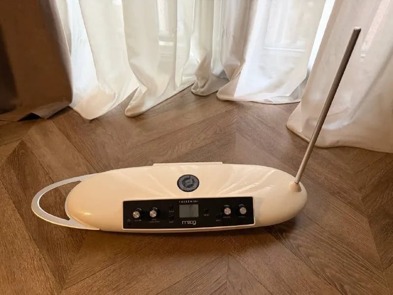 Moog Theremini музыкальный инструмент — Тбилиси — 700 ₾