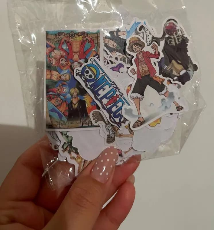 Наклейки One piece — Батуми — 10 ₾