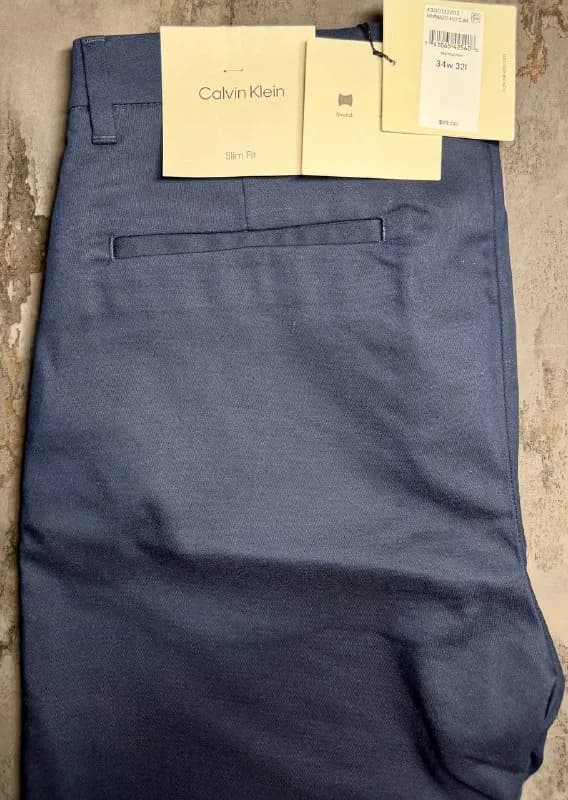 c бирками и упаковкой) мужские брюки Calvin Klein Modern Slim Pants (зауженный крой). — Батуми — 170 ₾
