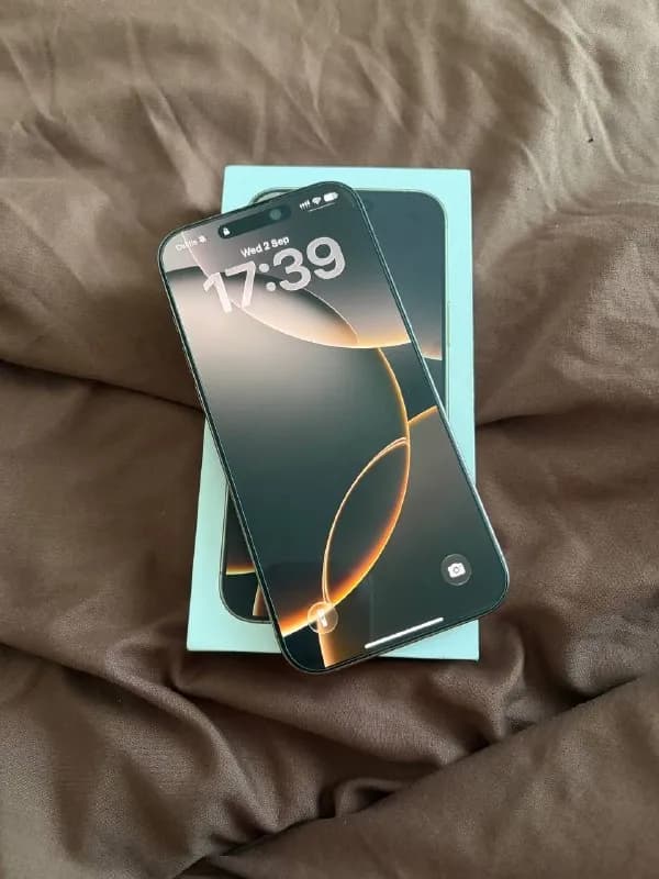 iPhone 16 Pro Max — 256 GB 89% 🔋 — Батуми — 2 250 ₾