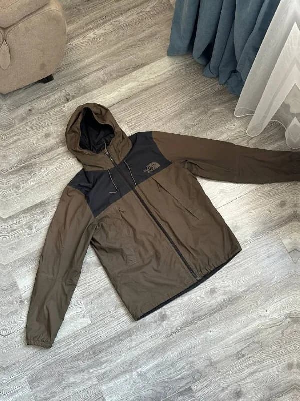 TNF Mountain jacket — Батуми — 100 ₾