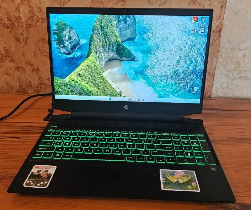HP PAVILION 15-ec2xxx (Ryzen 5 5600H, 16 Gb / 512 Gb, GTX 1650) — Тбилиси — 1 100 ₾