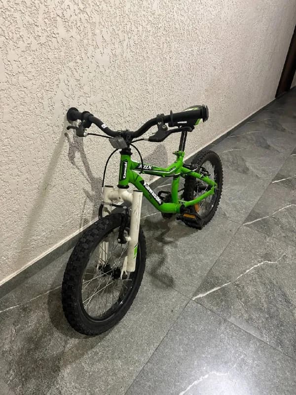 Kawasaki KBX 14. В отличном состоянии. Куплен 2 года назад, перебраны все подшипники. До сих пор в о — Батуми — 300 ₾