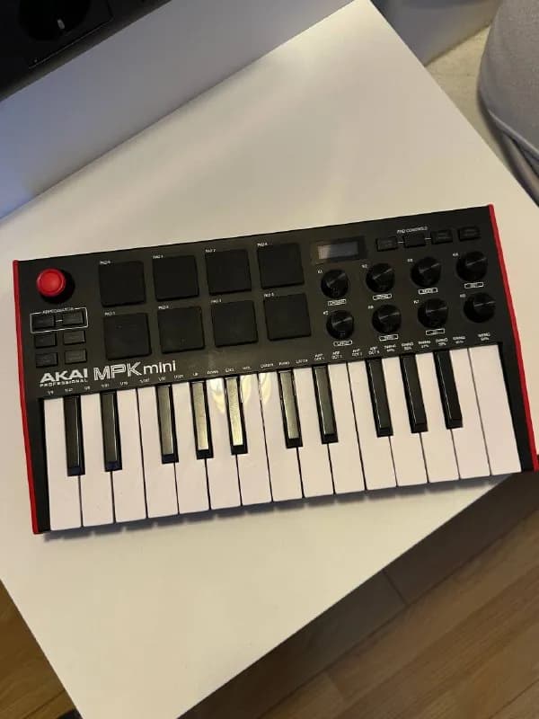 Midi AKAI MPK MK3 USB — Батуми — 250 ₾