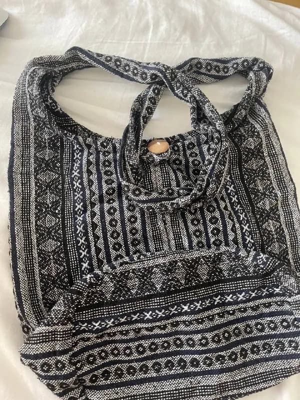 Сумочка тканевая новая из Тая — Батуми — 10 ₾
