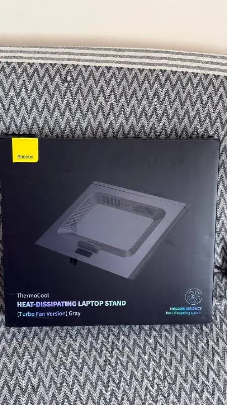 Baseus ThermoCool Heat-Dissipating Laptop Stand (Turbo Fan Version). В ОТЛИЧНОМ СОСТОЯНИИ. Единствен — Батуми — 200 ₾