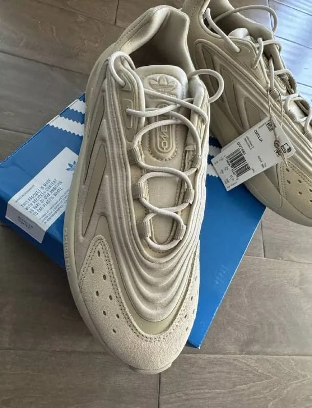 Adidas Ozelia Savanna — 44 размер — 270 ₾ — Батуми — 270 ₾
