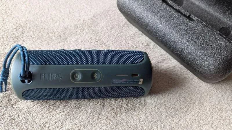 Беспроводная колонка JBL Flip 5 — Батуми — 70 ₾