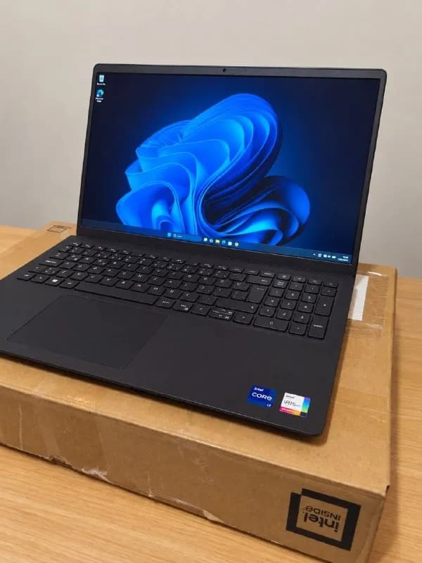 Dell Vostro 3520 | i7 12-gen | 32 GB RAM | Экран 120Hz (Идеал) — Анталия — 570 $