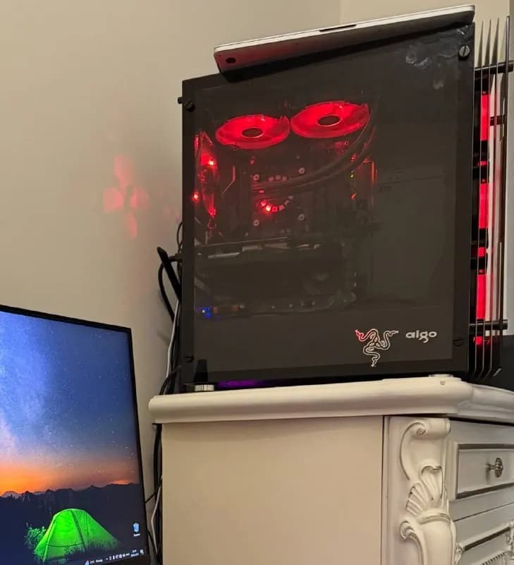 MacBook Pro — Батуми — 950 ₾