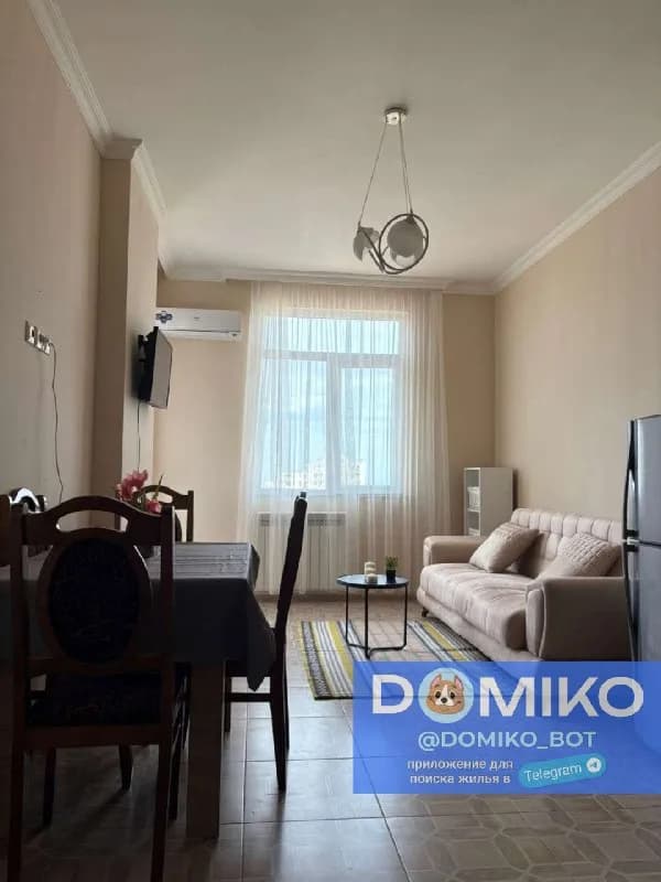 1+1, 19 этаж, 42 кв/м — Батуми — 500 $