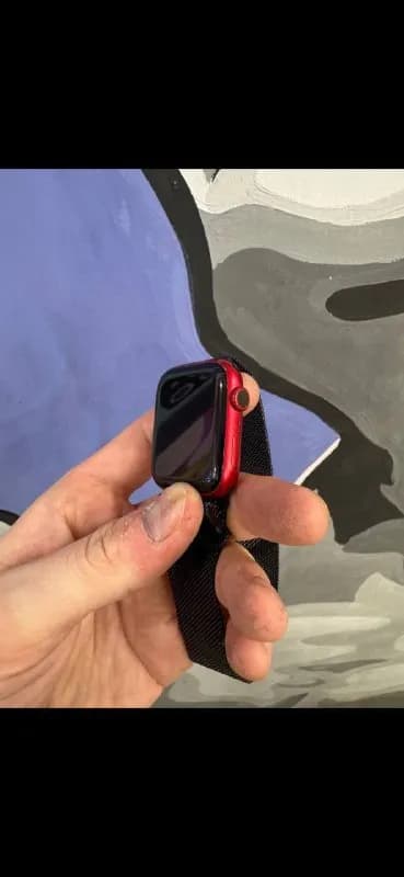 Apple Watch 8 45 mm red — Тбилиси — 400 ₾
