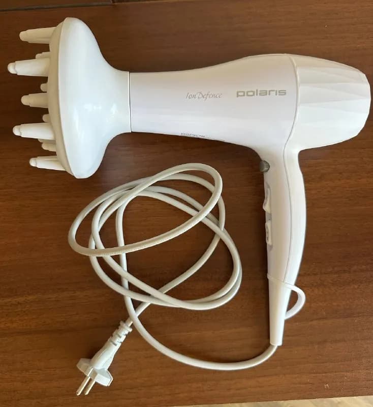 Фен Polaris Ion Defence 2200w — Батуми — 60 ₾