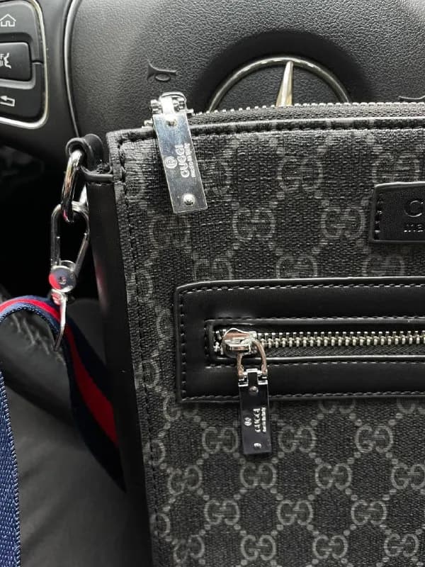 Барсетка GUCCI — Тбилиси — 100 ₾