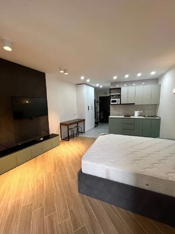 17 (жилой комплекс Elite Building) — Батуми — 350 $