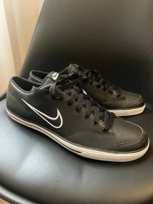 Nike, модель Capri [телефон] года выпуска. — Тбилиси — 200 ₾