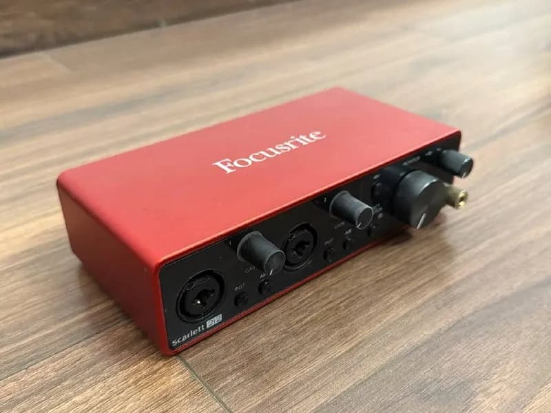 Focusrite Scarlett 2i2 3rd Gen звуковая карта — Тбилиси — 300 ₾