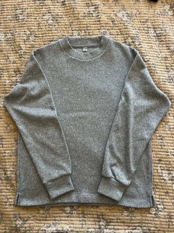 Uniqlo свитшот размер S — Батуми — 10 ₾