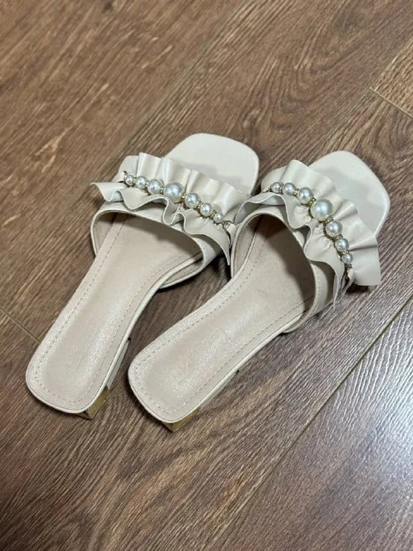 Тапочки размер 37-38 — Тбилиси — 30 ₾