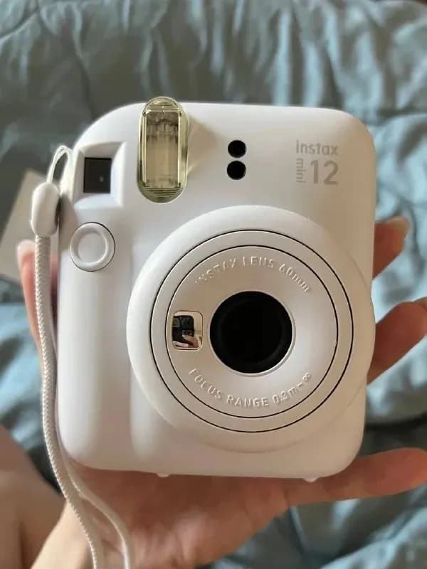 Instax Mini 12 — Тбилиси — 300 ₾