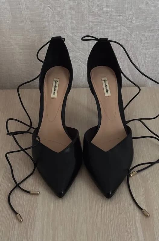 Stradivarius 38 и Bershka 38, кожа и эко замша — Тбилиси — 40 ₾