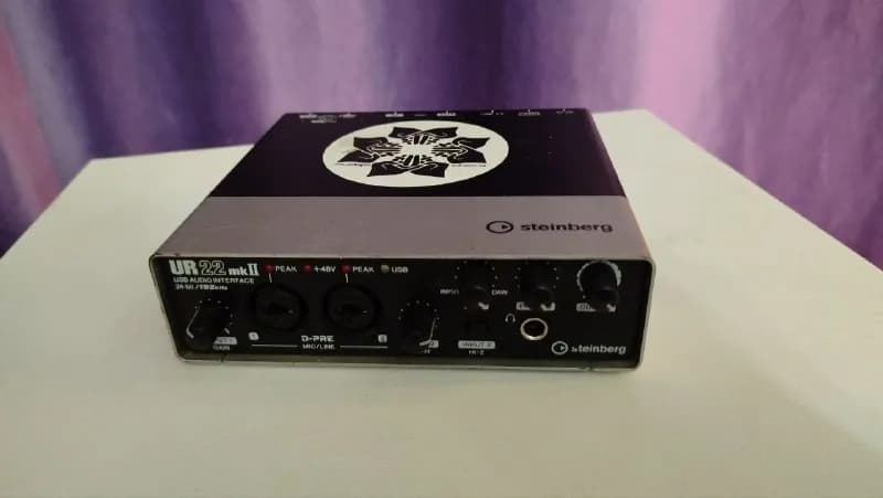USB аудиоинтерфейс Steinberg UR22 mk II — Батуми — 200 ₾