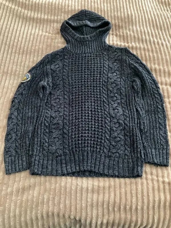 Superdry б/у, размер М, 25 лари — Батуми — 25 ₾