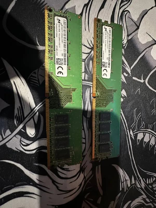 Оперативная память 2×8GB DDR4 — Ереван — 25 000 ֏