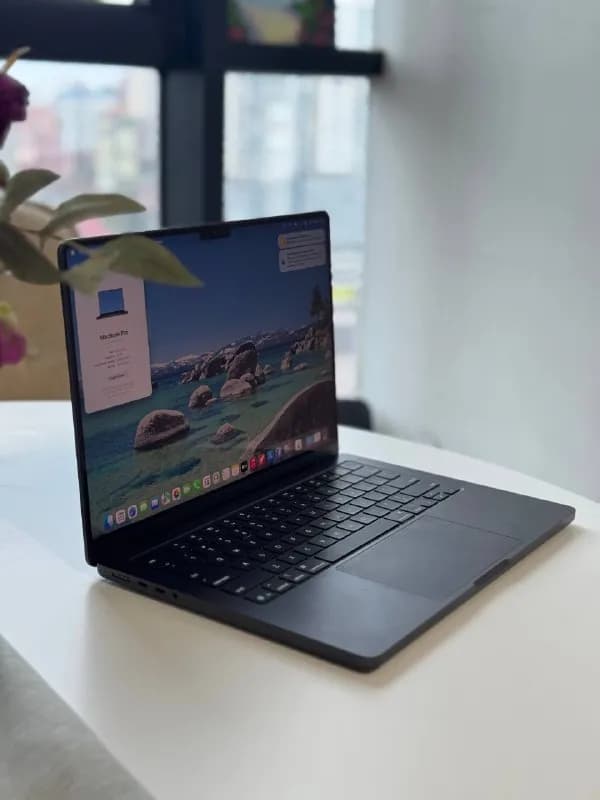 MacBook Pro — Батуми — 5 500 ₾
