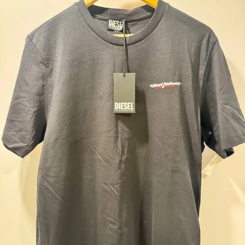 Футболка Diesel новая L/XL — Батуми — 150 ₾