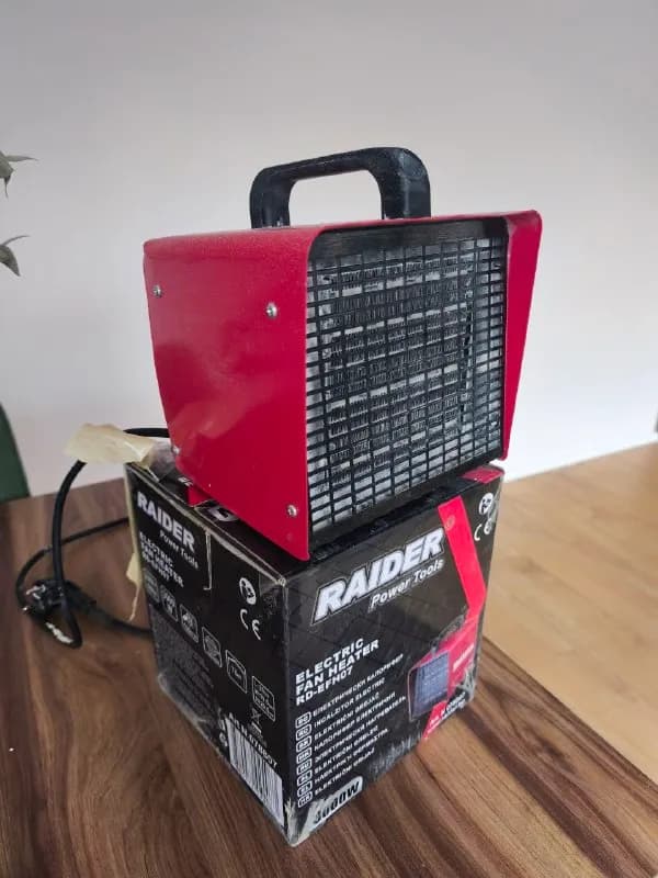 RAIDER 3000W. Работает тихо и очень быстро нагревает и подсушивает воздух в помещении. — Батуми — 100 ₾