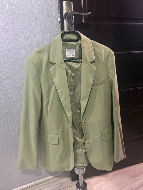 Bershka, размер S — 20 лари — Батуми — 20 ₾